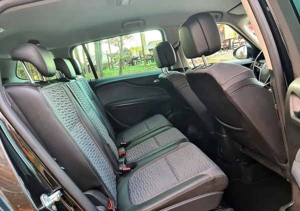 Opel Zafira cena 37500 przebieg: 273000, rok produkcji 2013 z Starachowice małe 137